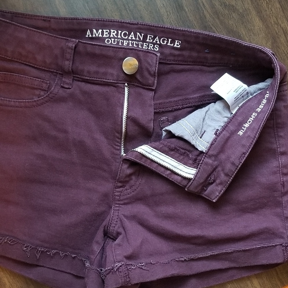 High Rise Shortie - Picture 3 of 3